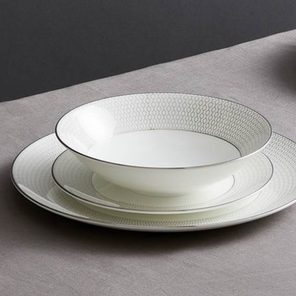 NIB - Wedgwood China Gio Platinum Salad Plate - Picture 6 of 6